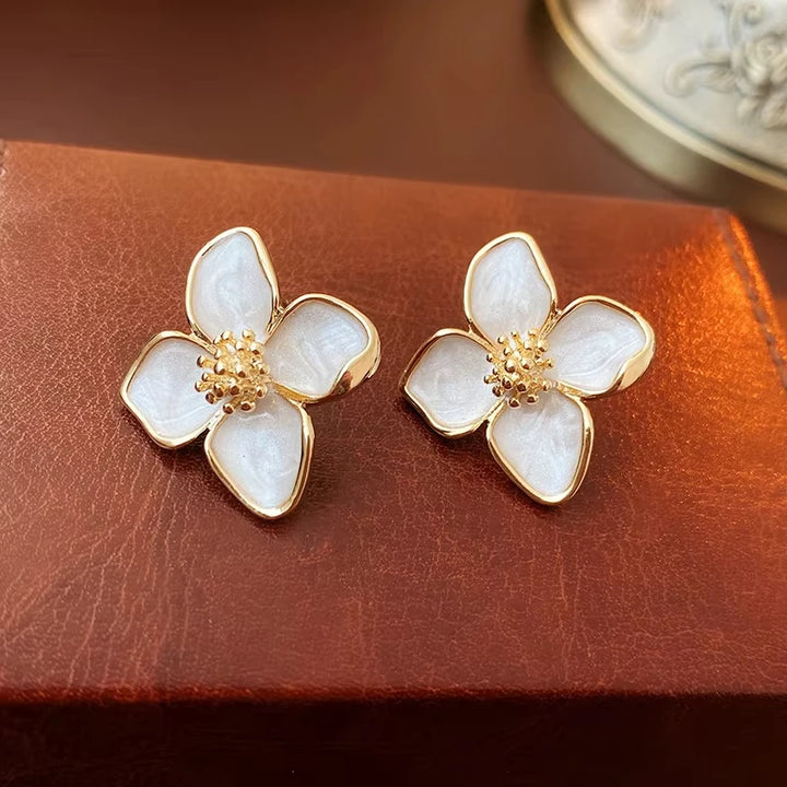 White Color Dripping Oil Flower Stud Earrings for Women Four-petal Gold Electroplating Ear Stud New Trendy Girls Vintage Jewelry