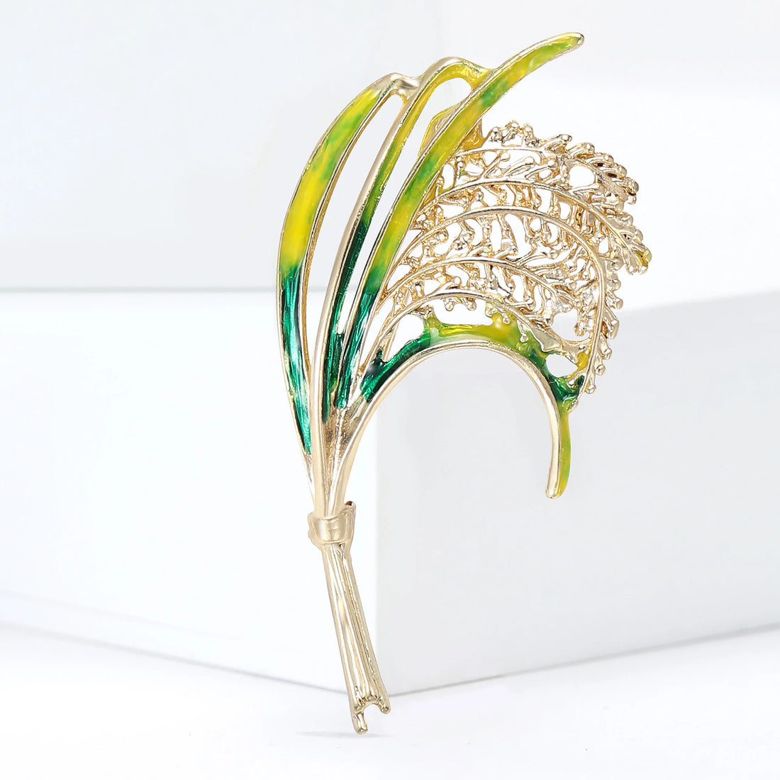 Pearl Lily of the Valley Flower Brooches for Women Enamel Berry Pin Plant Lapel Pins Office Party Funny Friend Gifts Accessories