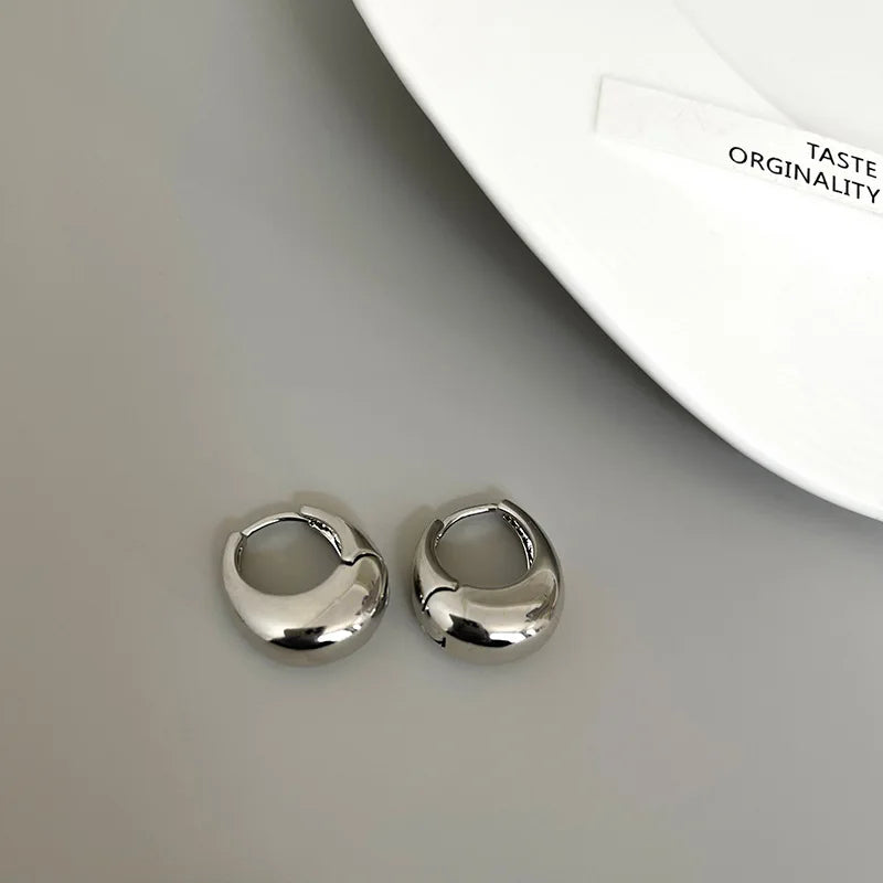 XIYANIKE 2024 Summer Heart Hoop Earrings For Women Girl Sexy New Fashion Trendy Jewelry Gift Party Wedding pendientes mujer