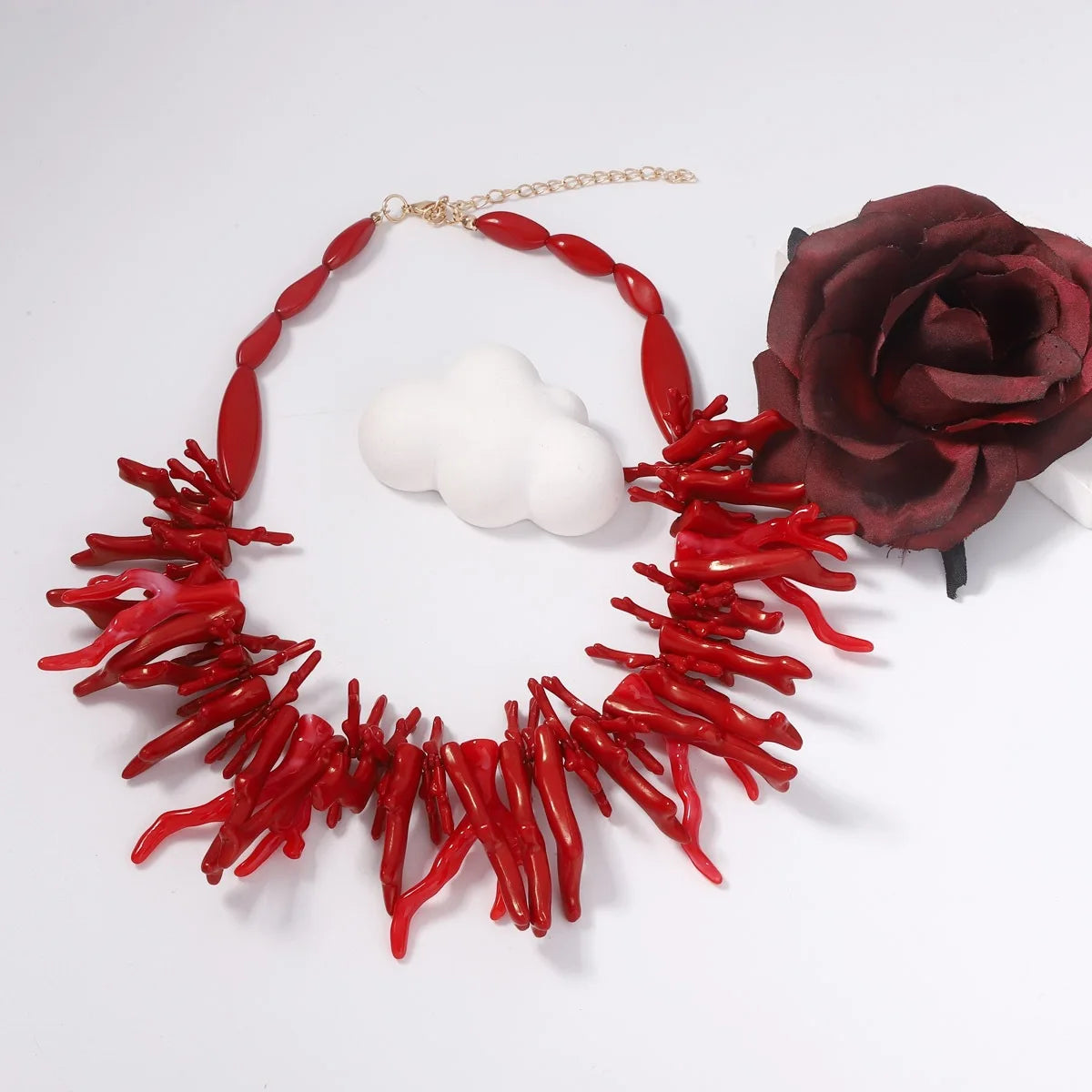 Crossborder sales of Bohemian style double layer wear resin coral necklace women's fashion personality plant red goth halloween