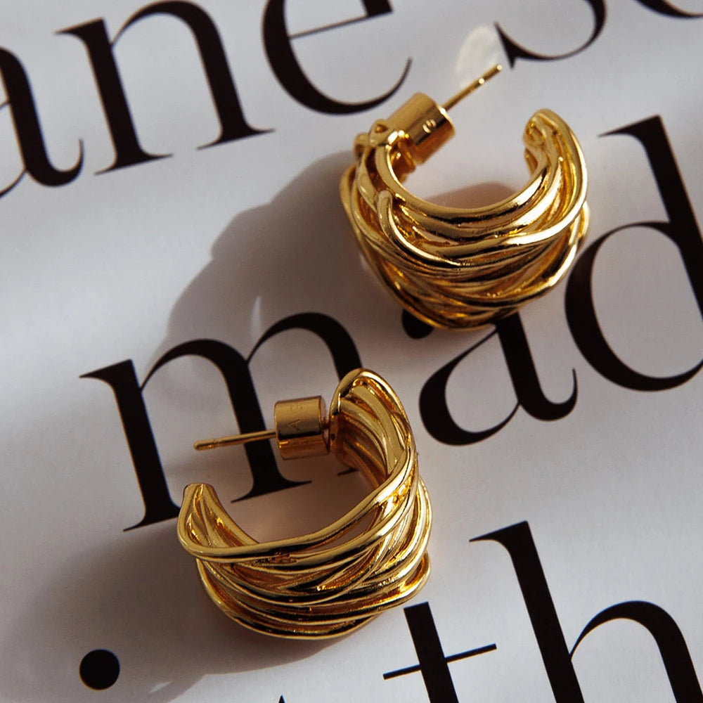 Unusual Multilayer Metal C Shape Hoops No Tarnish 18K Gold Plated Huggie Earrings Classics Piercing Ear Clip Women Retro Jewelry