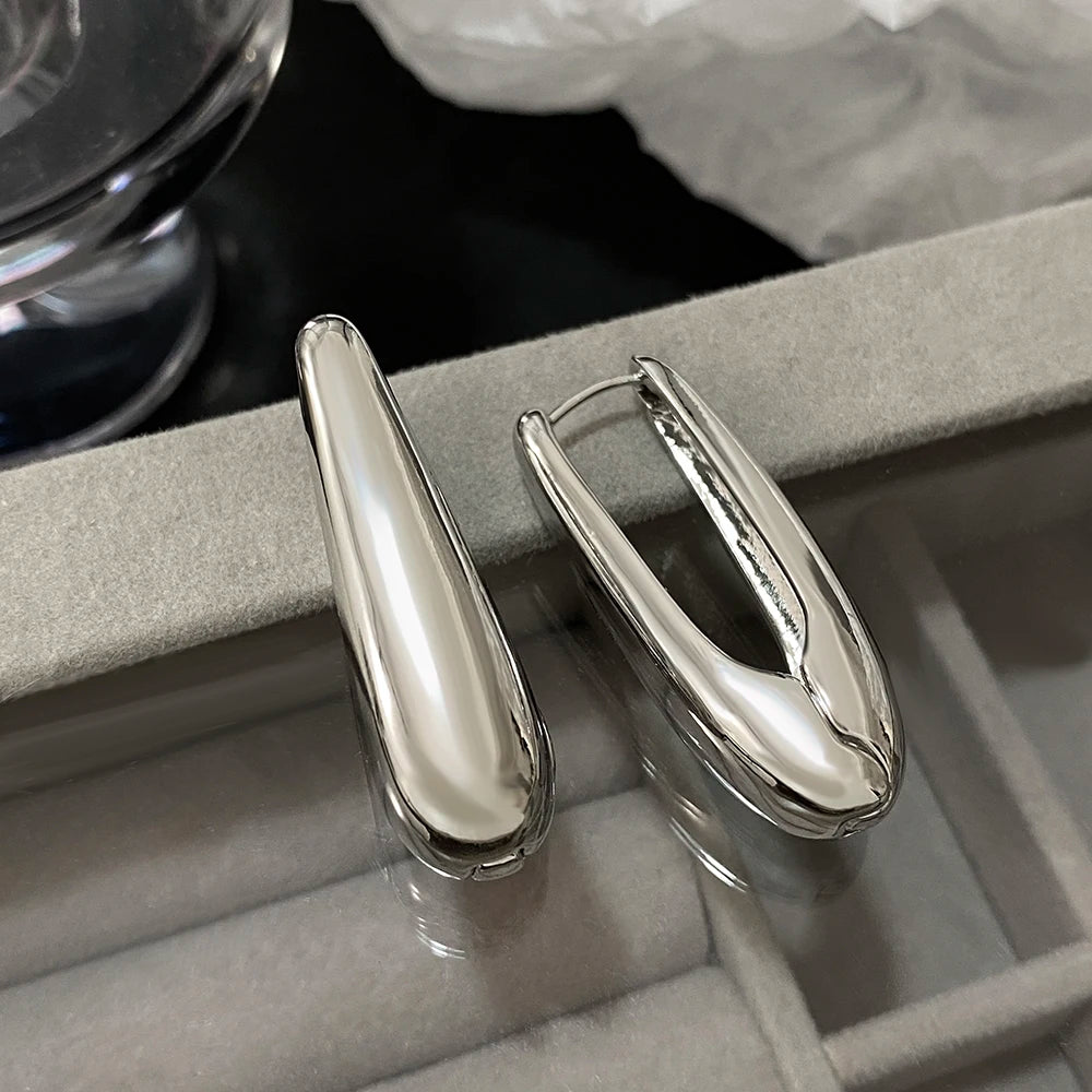 Greatera Trendy Gold Plated Large U Shaped Hoop Earrings for Women Minimalist Thin Teardrop Metal Huggie Earrings Party Jewelry