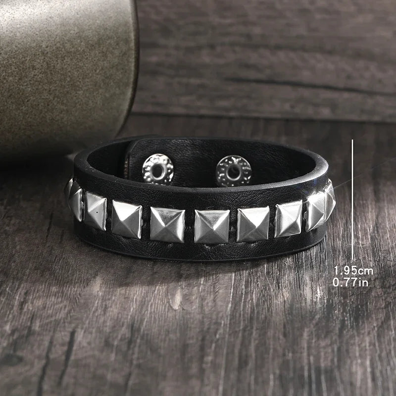 Punk Fashion Men Black Cuff Leather Bracelet Wristband Metal Rivets Stud Charm 80s Wrap Bangle for Women Rock Gothic Jewelry