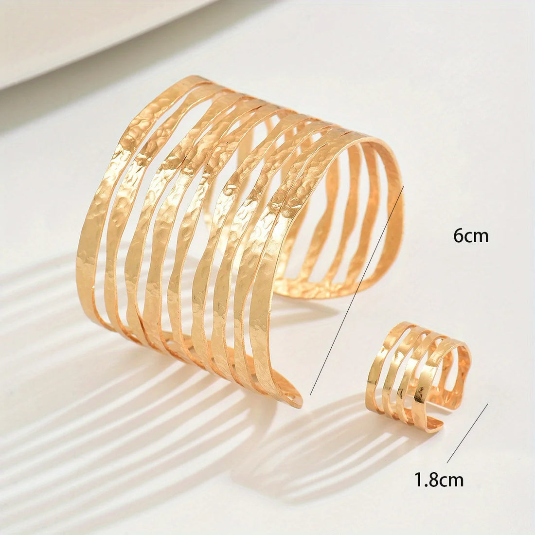 Lxalry Women's Holiday Style Bracelet & Ring Set - Geometric Hollow Hammered Design, Adjustable Jewelry for Daily Wear & Party