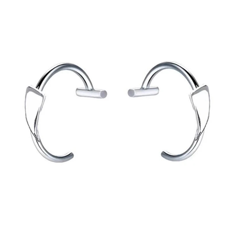 Stainless Steel Vampires Lip Cuff Not Piercing Lip Clip Unique Lip Accessory Perfect for Halloween Themed Event