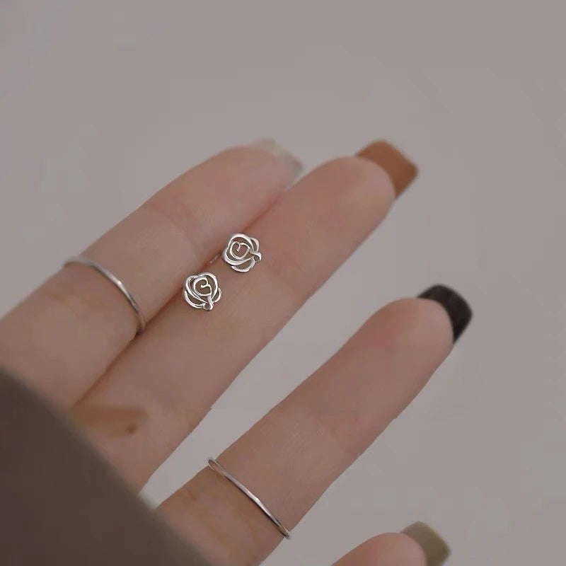 New Bow Knot Earring Star Earlobe Cartilage Prevent Allergy Stud Earrings For Women Ear Piercing Jewelry Gifts