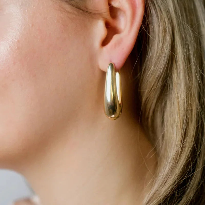 Greatera Trendy Gold Plated Large U Shaped Hoop Earrings for Women Minimalist Thin Teardrop Metal Huggie Earrings Party Jewelry