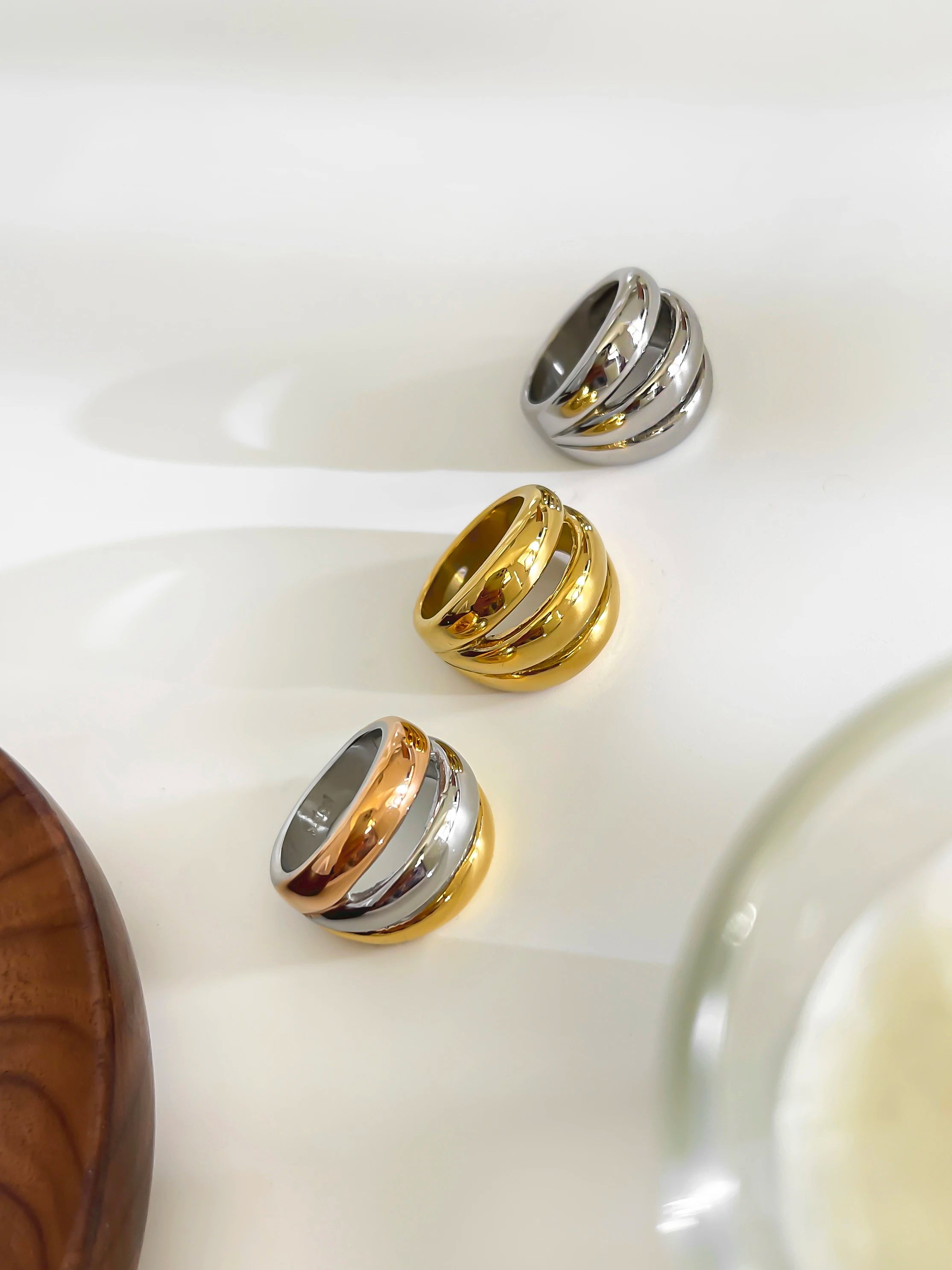 Peri'sbox Stainless Steel 18K Gold Silver Plated 3 Splicing Color Chunky Dome Ring Multi-Layer Hollow Rings for Women Men Unisex