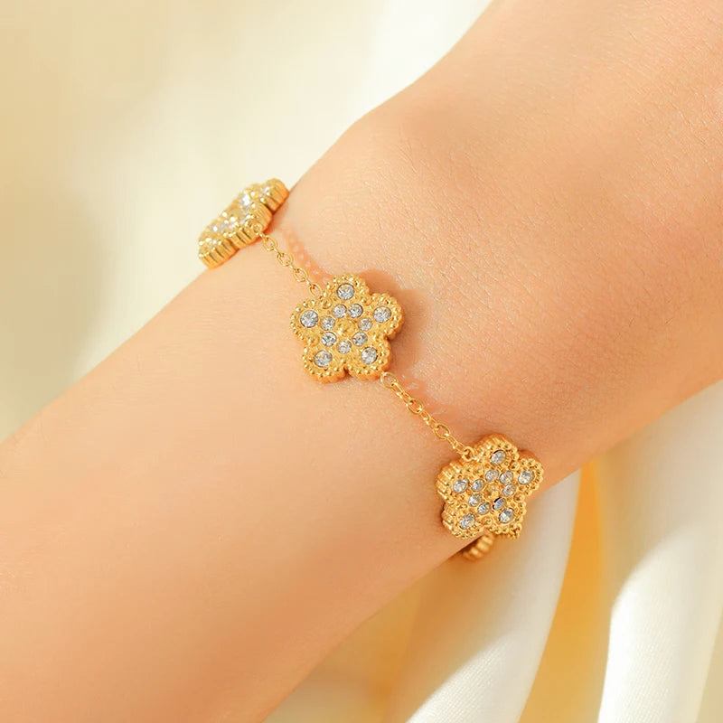 EILIECK New Fashion Stainless Steel White Zircon Clover Necklace Bracelet Earrings Set For Women Trendy Flower Jewelry Set Gift