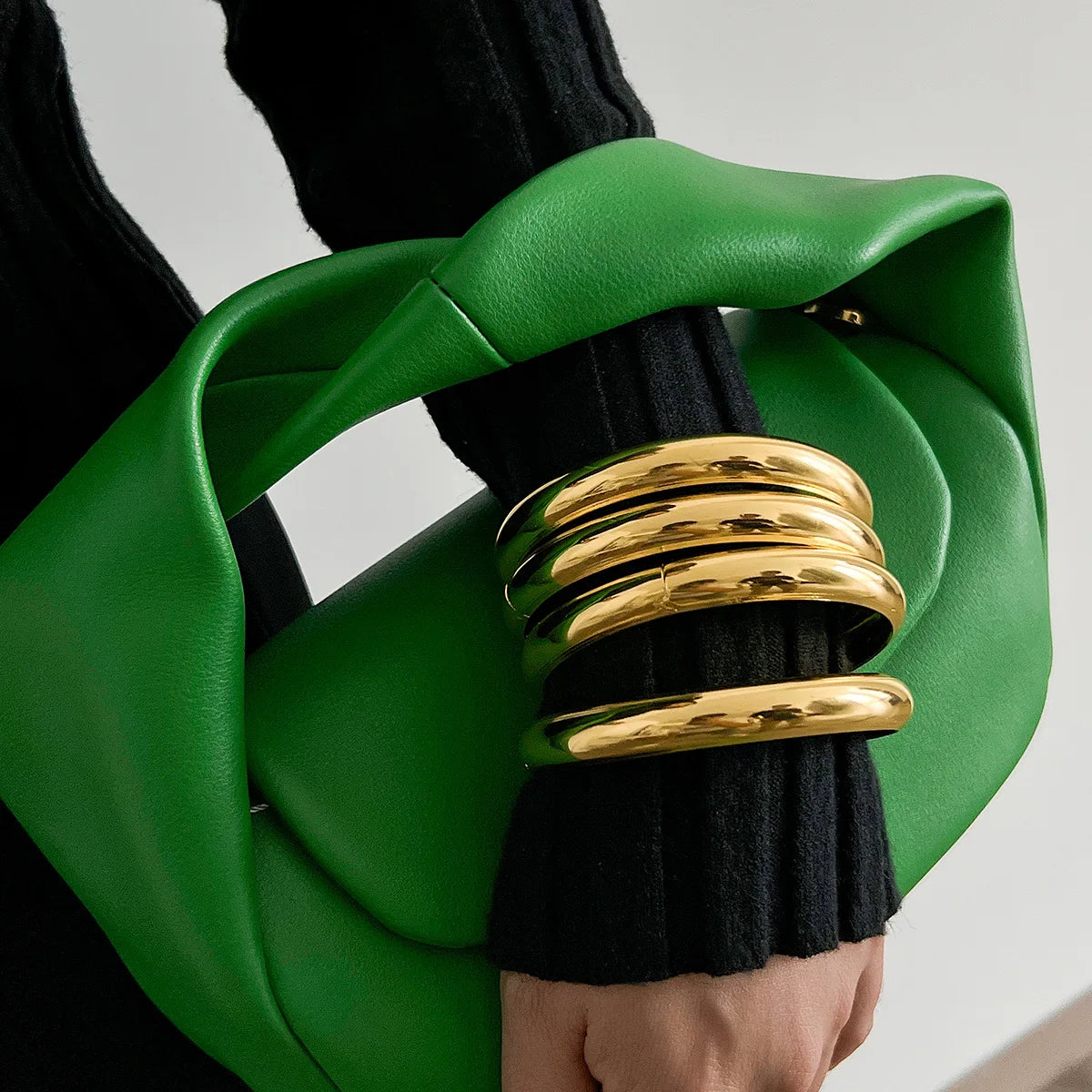 4Pcs/Set Round Stainless Steel Bracelets Set for Women Twist Texture Bangles Gold Silver Color Jewelry Statement Streetwear Goth