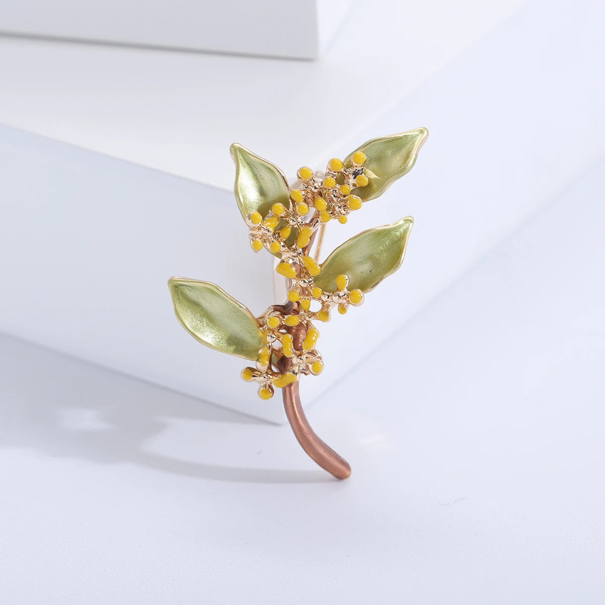 Pearl Lily of the Valley Flower Brooches for Women Enamel Berry Pin Plant Lapel Pins Office Party Funny Friend Gifts Accessories