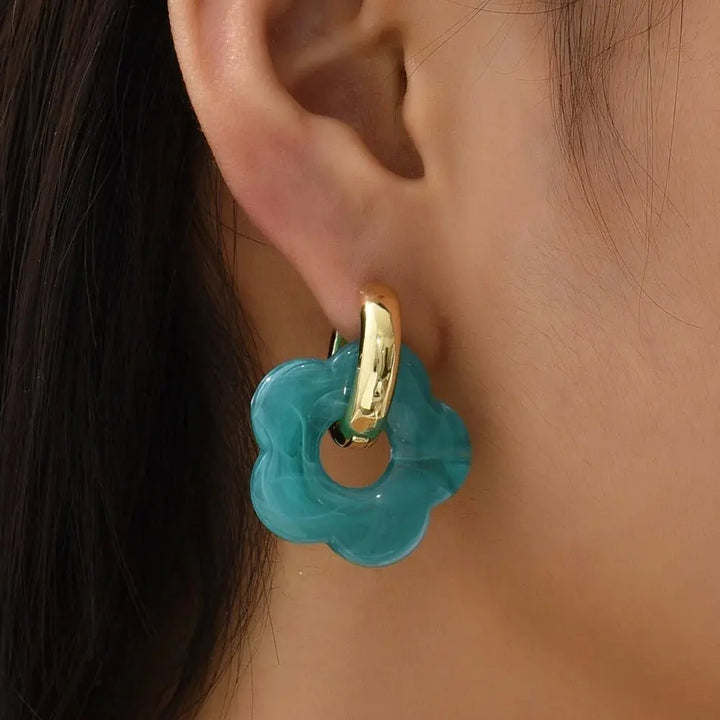 Colorful Flower Resin Acrylic Charms Earring Gold Color Circle Ear Buckle Hoop Earrings Fashion Jewelry for Women