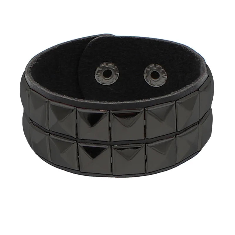 Punk Fashion Men Black Cuff Leather Bracelet Wristband Metal Rivets Stud Charm 80s Wrap Bangle for Women Rock Gothic Jewelry