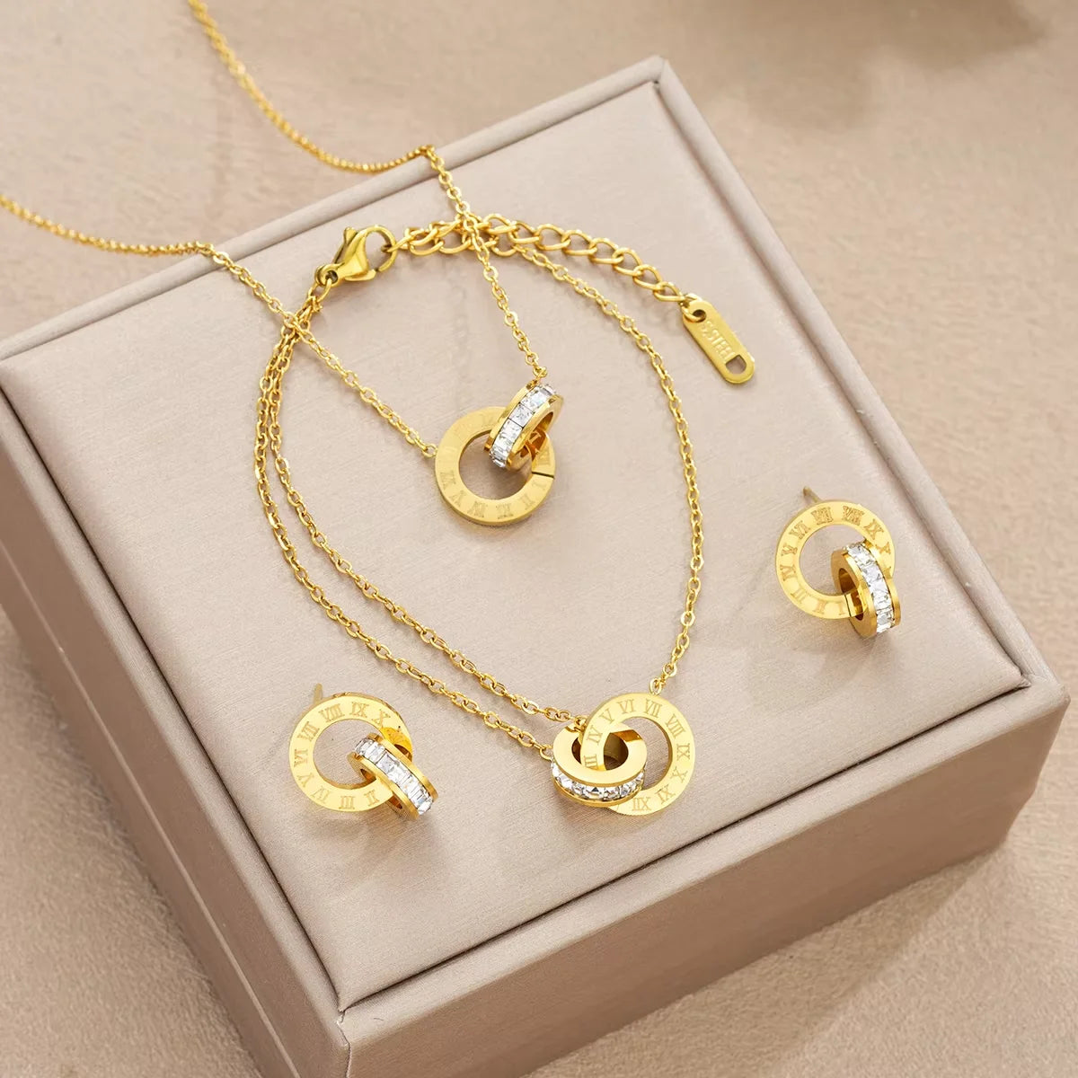 4Pcs/Set Stainless Steel Crystal Necklace Bracelet Earrings for Women Gold Color Interlocking Circles Roman Numbers Jewelry Sets