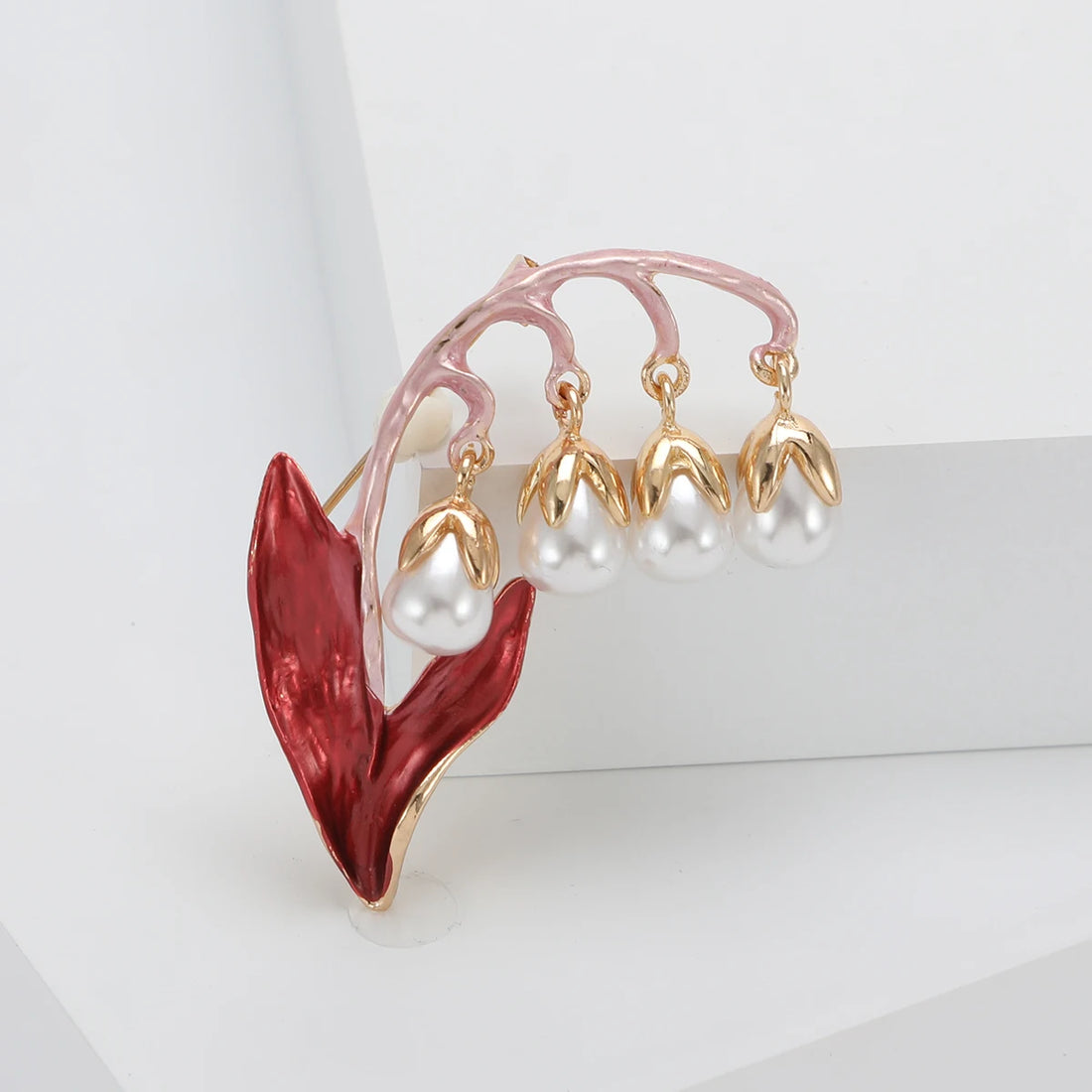 Pearl Lily of the Valley Flower Brooches for Women Enamel Berry Pin Plant Lapel Pins Office Party Funny Friend Gifts Accessories