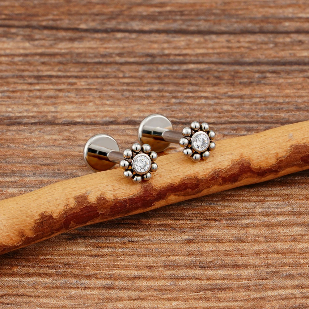 Right Grand ASTM F136 Titanium 16G Mini Beaded Sun Labret Stud CZ Flower Tragus Cartilage Helix Conch Nose Piercing Body Jewelry