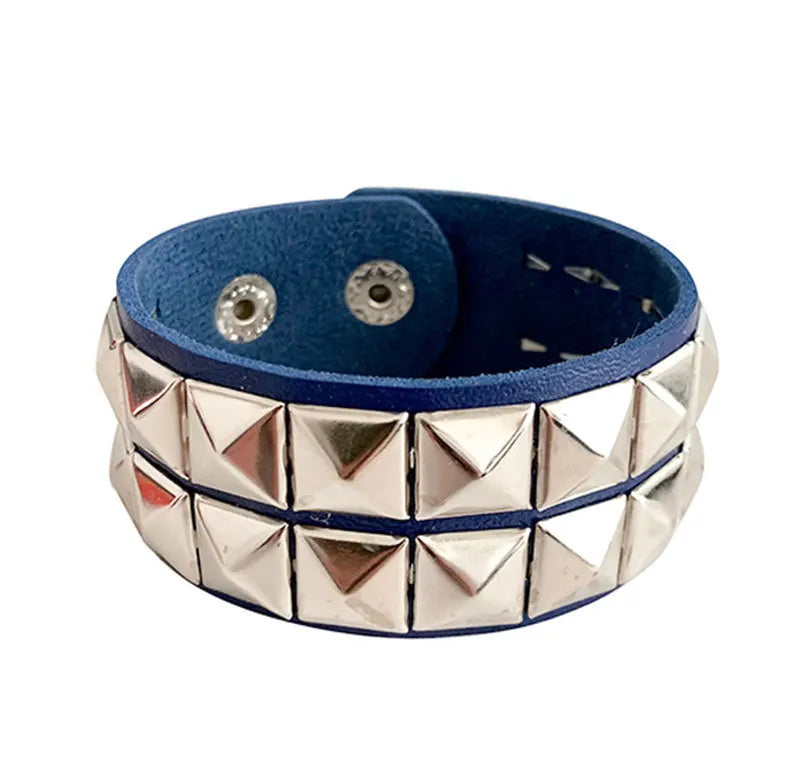 2023 New Gothic Punk Unisex PU Leather Bracelet Multilayers Rock Spikes Rivet Chains Bracelet For Women Men' Friends Jewelry