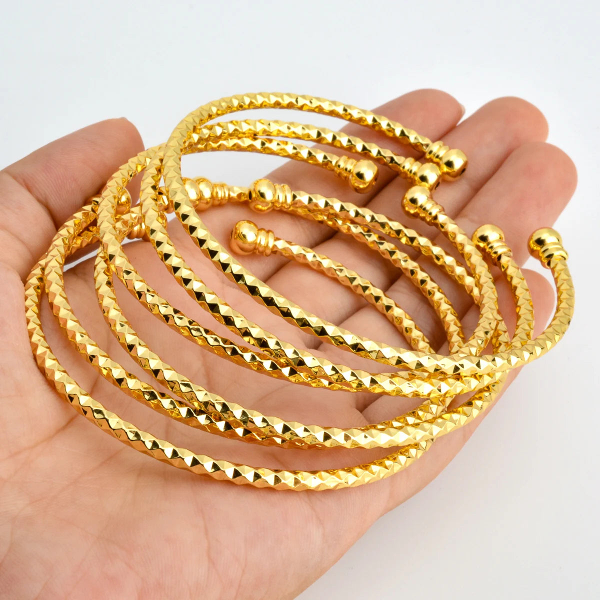 6Pcs/Set Dubai Bangles Set For Women Indian Africa Lady Jewelry Ethiopian Gold Color Cuff Bangles Wedding Bride Jewelry Gift