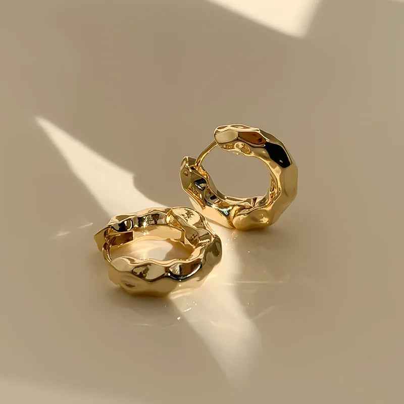XIYANIKE 2024 Summer Heart Hoop Earrings For Women Girl Sexy New Fashion Trendy Jewelry Gift Party Wedding pendientes mujer