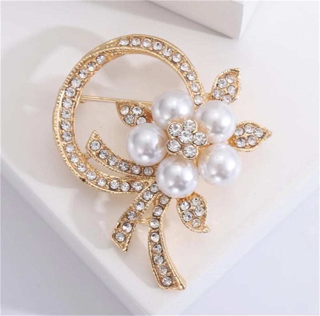Rinhoo Fashion Imitation Pearl Zircon Tassel Safety Pins For Women Simple Snowflake Flower Brooch Bouquet Clothes Badges Jewelry