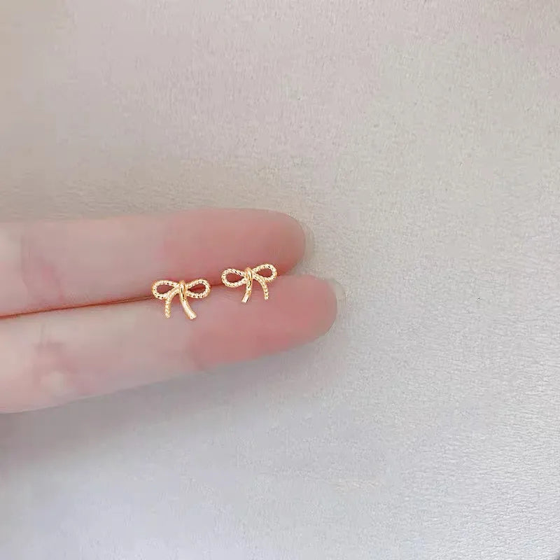 New Bow Knot Earring Star Earlobe Cartilage Prevent Allergy Stud Earrings For Women Ear Piercing Jewelry Gifts