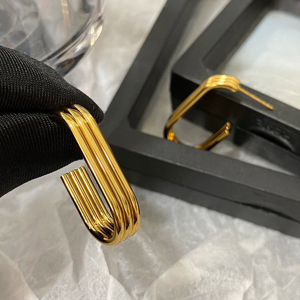 Trendy Gold Color Copper Alloy Hoop Earrings Women's Triple Layered Chunky Hoops Geometry Earrings Huggies Minimalist Jewelry